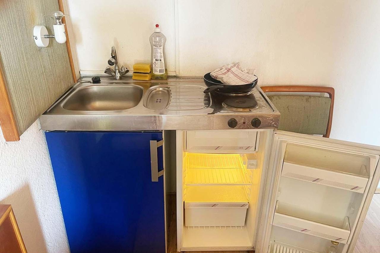 One Room Apartment In Bergisch Gladbach Esterno foto