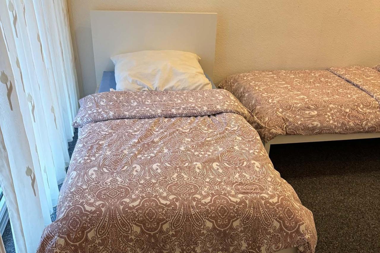 One Room Apartment In Bergisch Gladbach Esterno foto