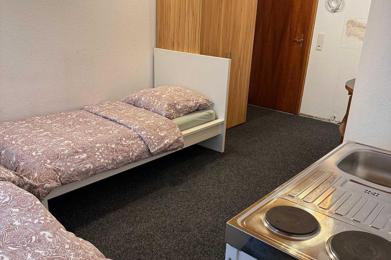 One Room Apartment In Bergisch Gladbach Esterno foto